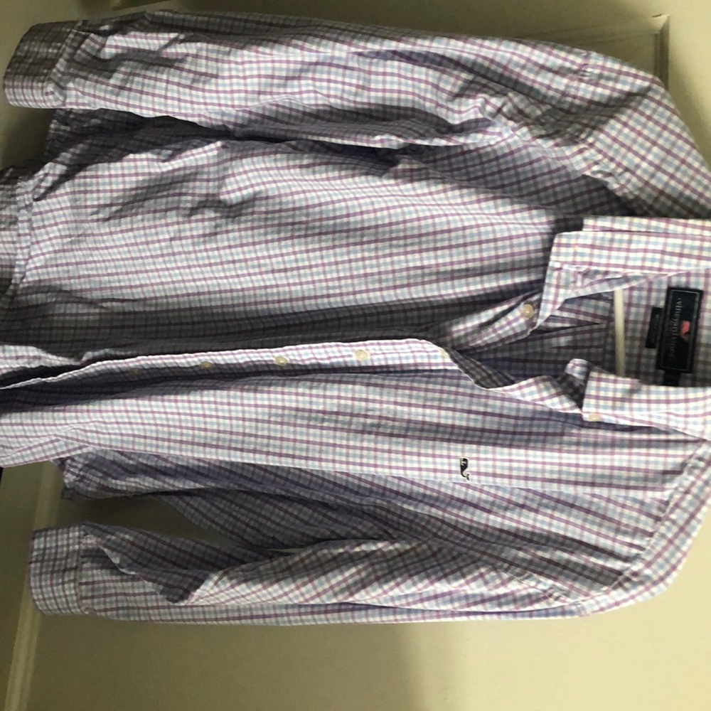 Vineyard vines whale shirt size L
